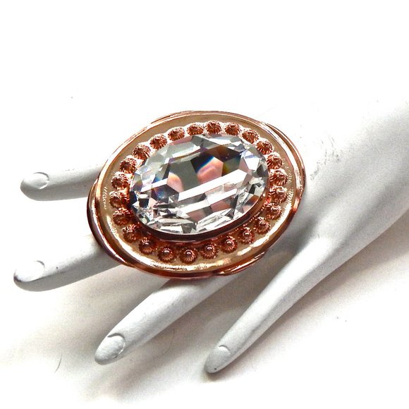GASOLINE GLAMOUR FORTUNE TELLER COCKTAIL RING - Picture 1 of 3